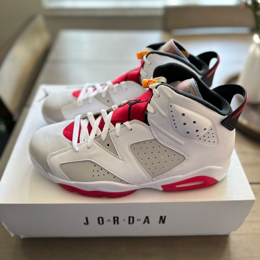 Retro Jordan 6 Hare 11.5 Men’s